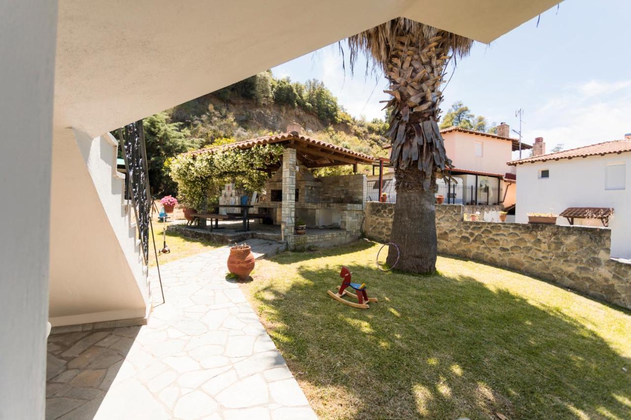 Апартаменты Fotini'S House Неа-Скиони Экстерьер фото